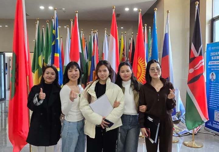 Vietnamese students studying abroad
